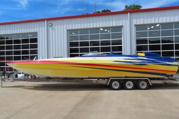 2003 Spectre 36 Cat