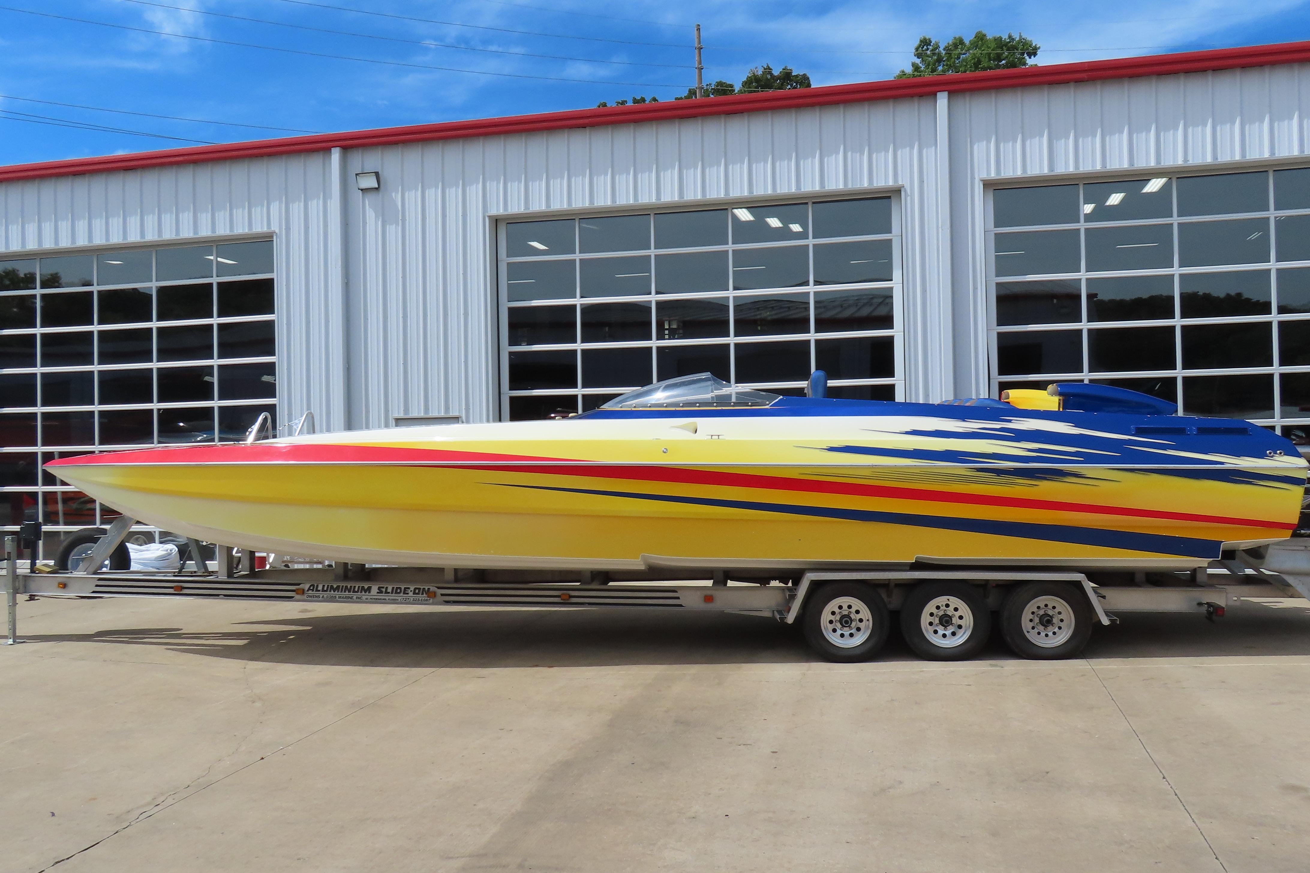 2003 Spectre 36 Cat
