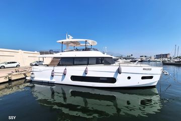 2022 Azimut Magellano 66