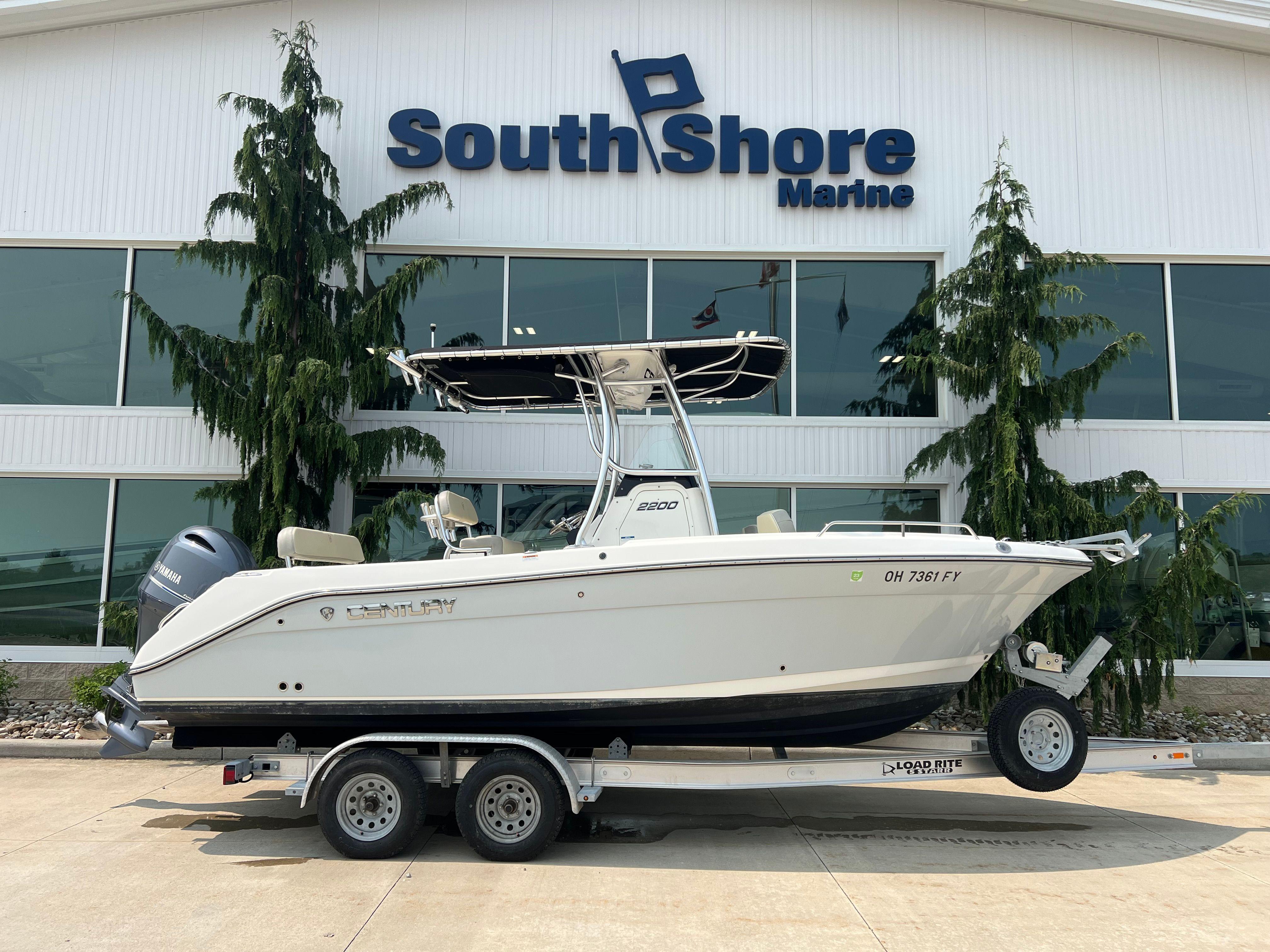 2019 Century 2200 CC