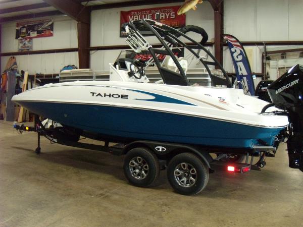 2025 Tahoe 2150 CC