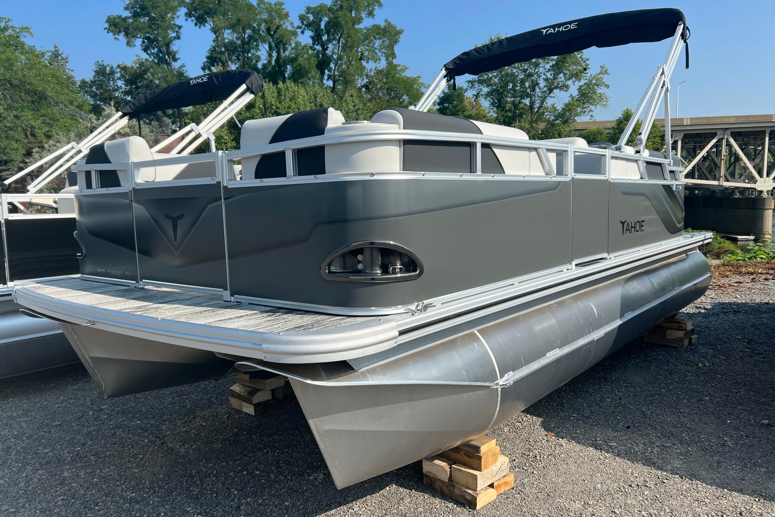 2026 Tahoe Pontoon QUAD LOUNGE 1980