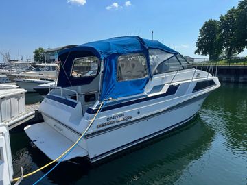 1986 Carver 2757 Montego