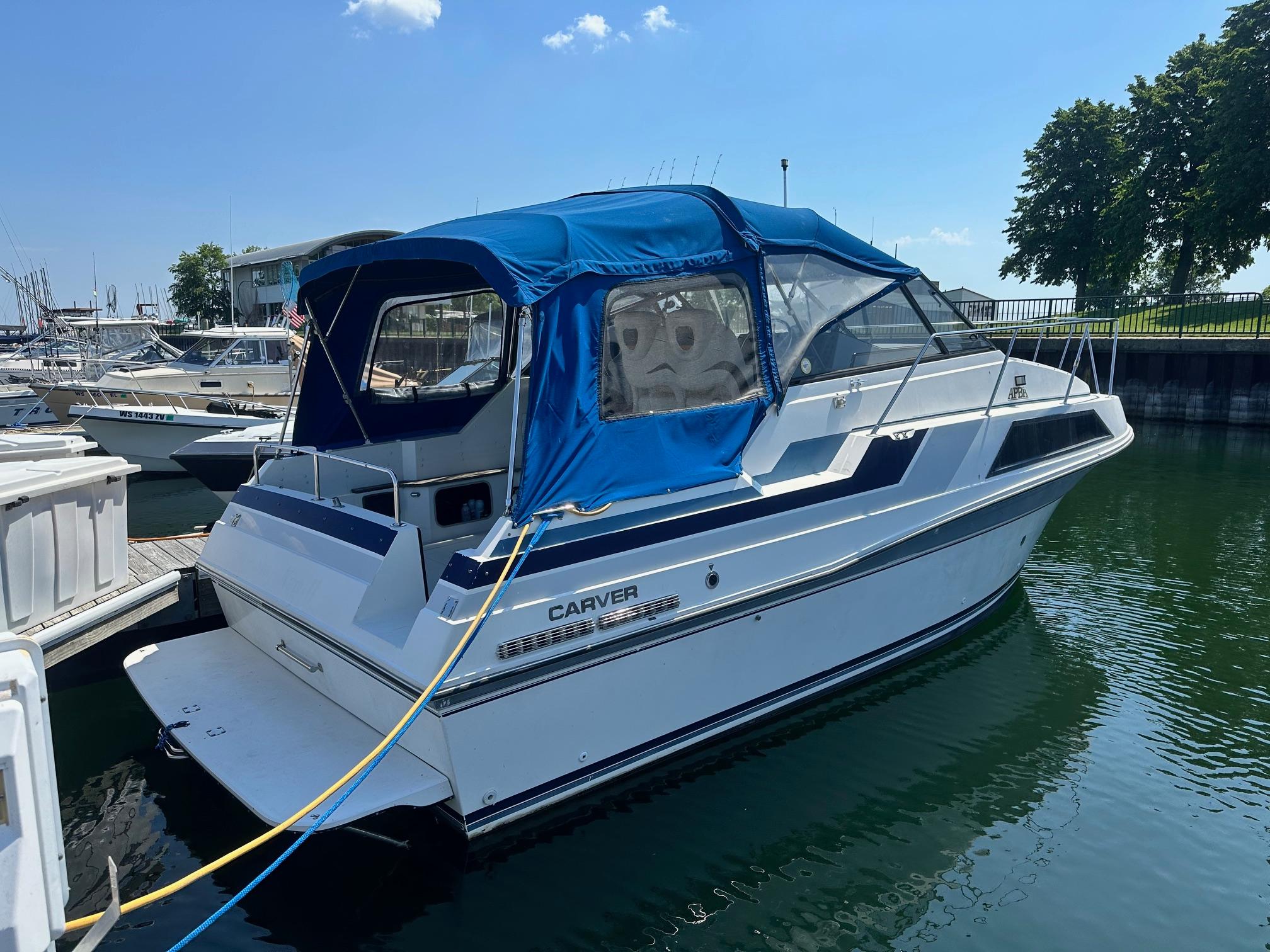 1986 Carver Montego 2757