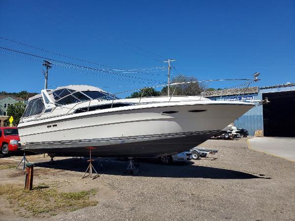 1987 Sea Ray 340 Express Cruiser