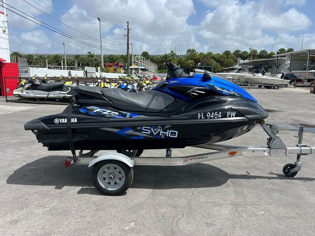 2015 Yamaha WaveRunner FZ