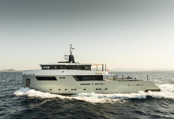 Pendennis 34.9m Explorer Yacht