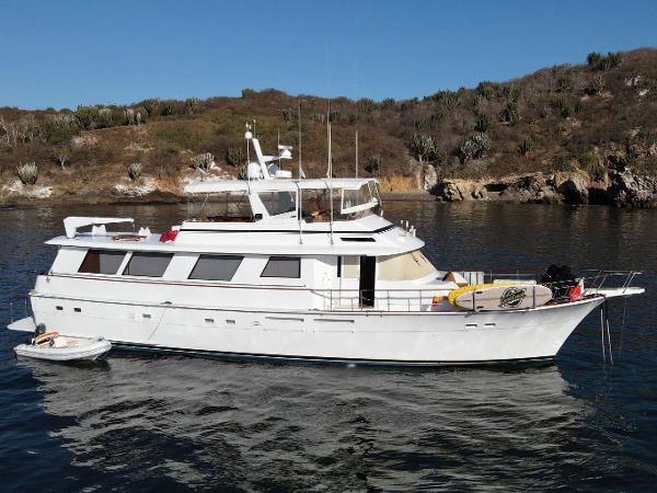 1985 Hatteras 72 Motoryacht