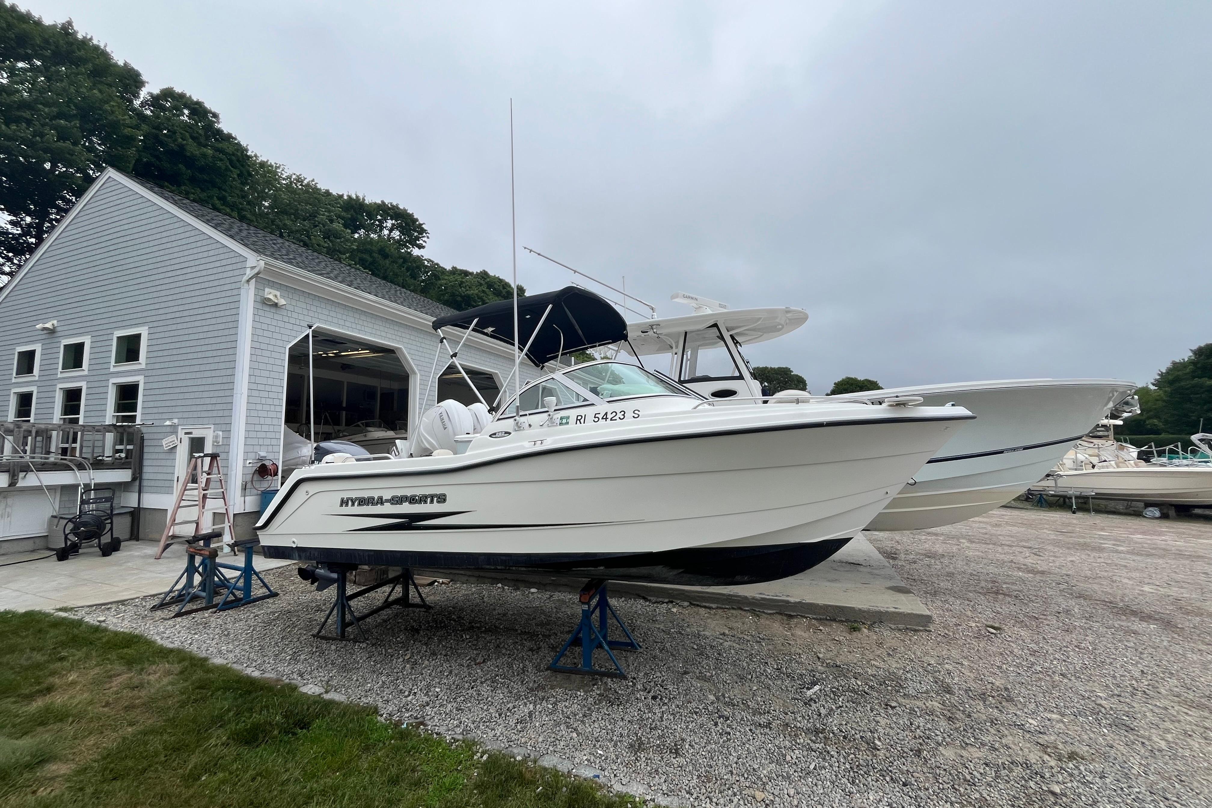 2002 Hydra-Sports 202 DC