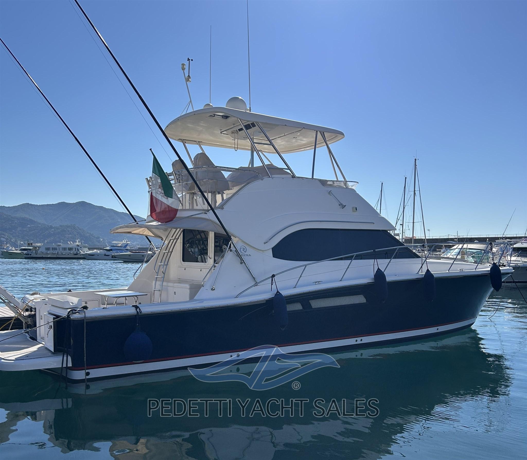 Riviera 47 G2 FLYBRIDGE IMG_4682