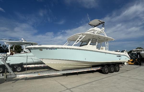 Everglades 355 Center Console
