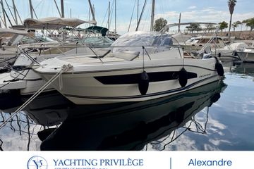 2019 Jeanneau Cap Camarat 9.0 wa