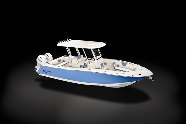 2026 Robalo R300 Center Console arriving mid to late October