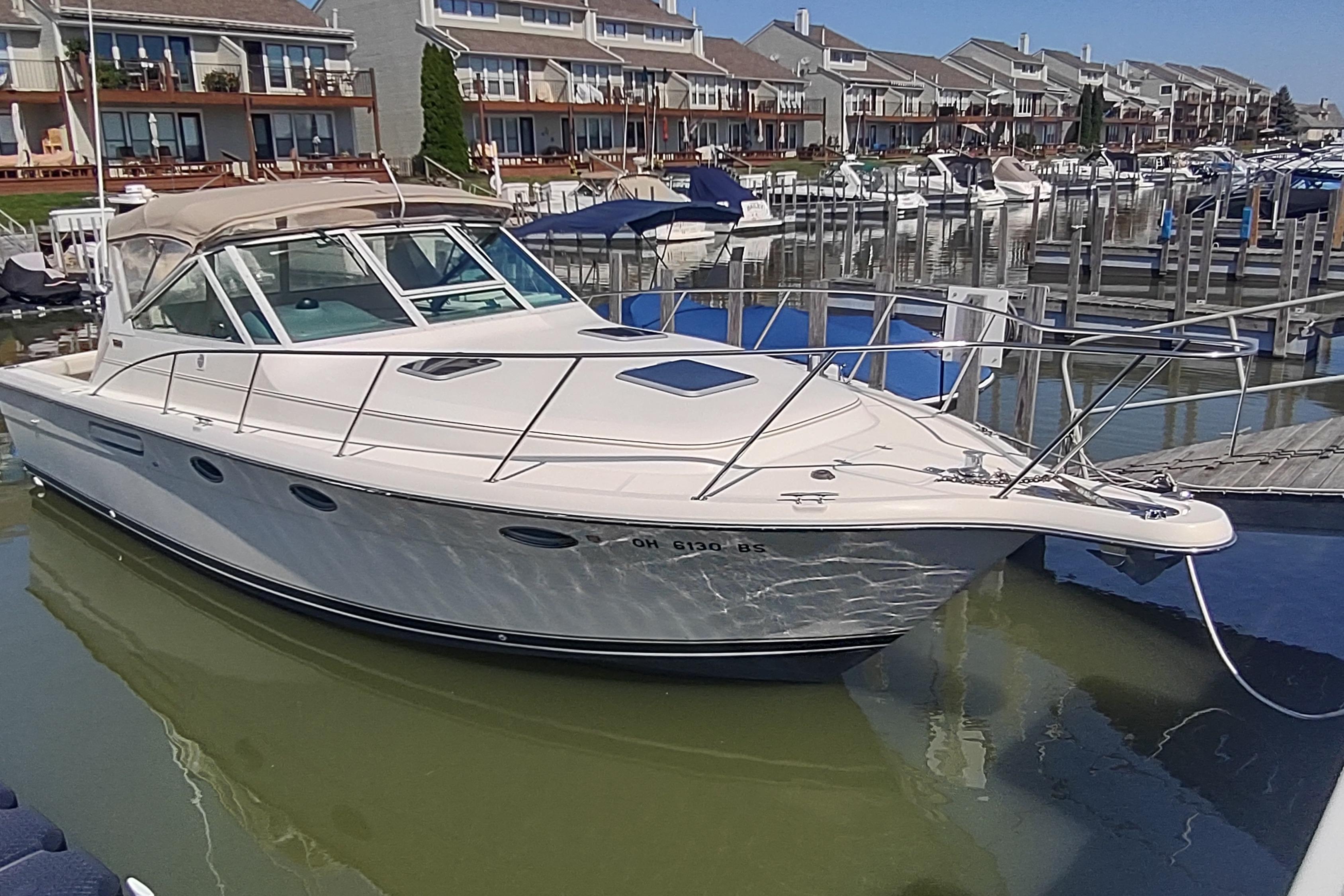 1996 Tiara Yachts 3100 Open