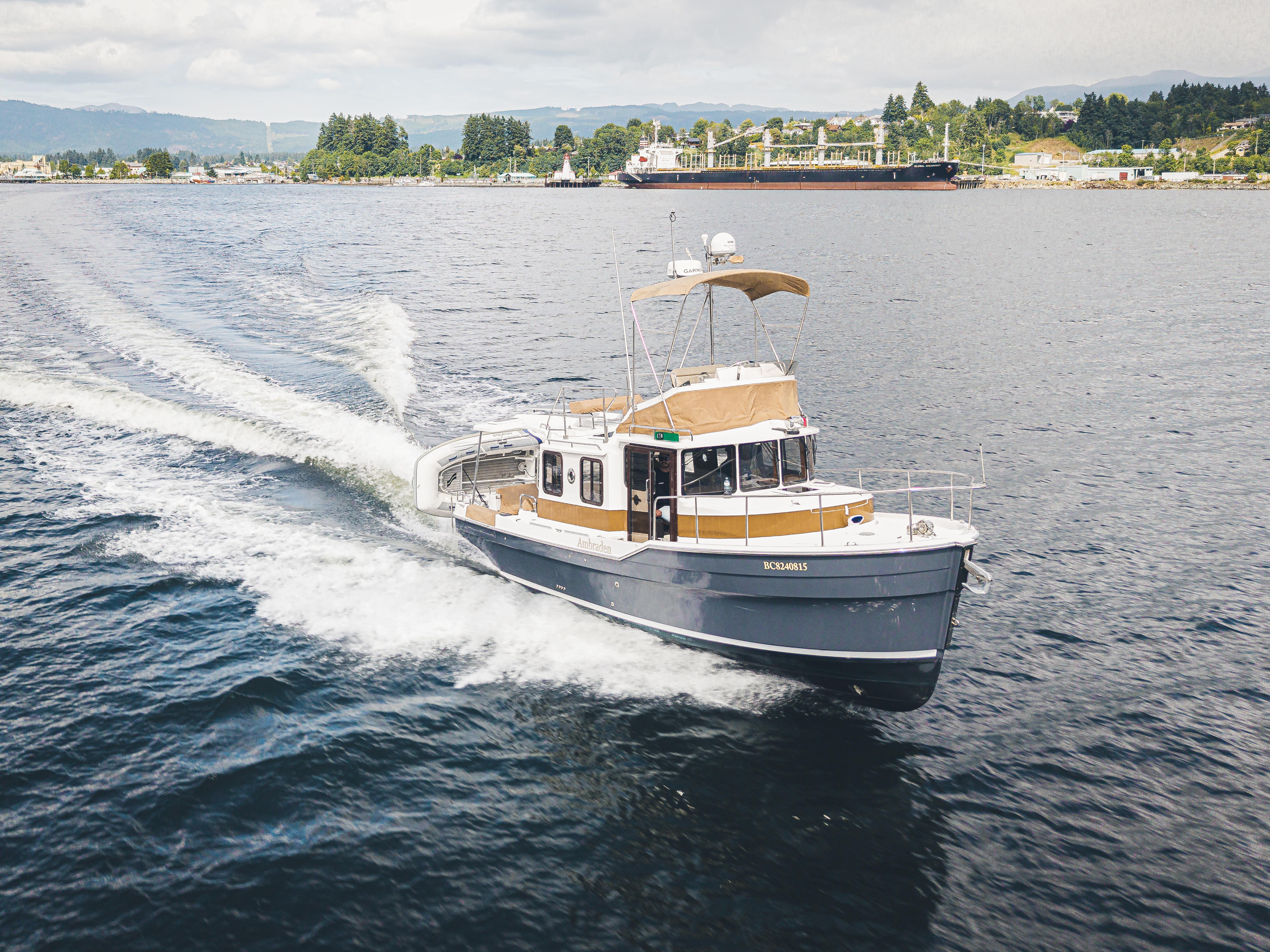 2022 Ranger Tugs R-31 CB