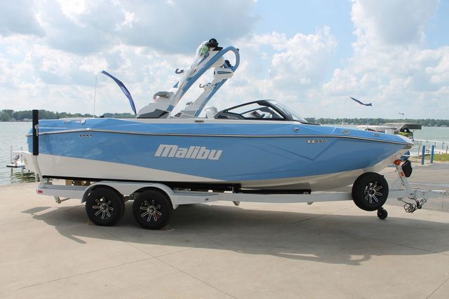 Malibu Wakesetter 23 LSV