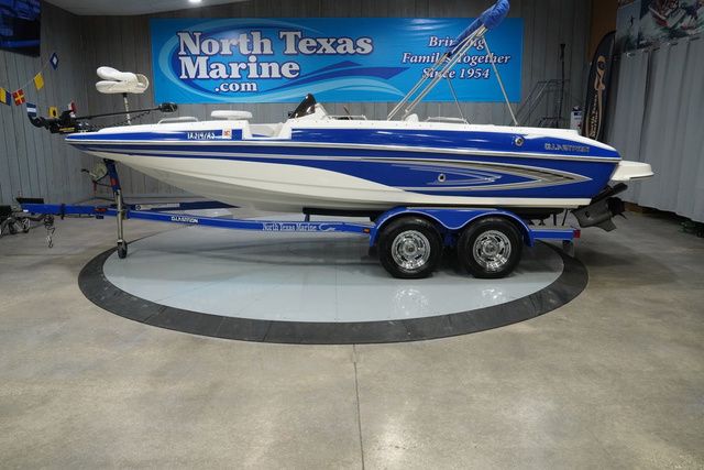 2008 Glastron DS 205 SC