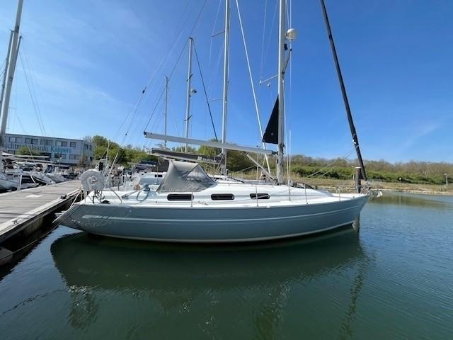 Bavaria 38
