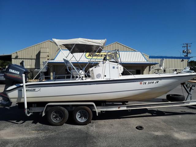 2001 Boston Whaler Dauntless 22