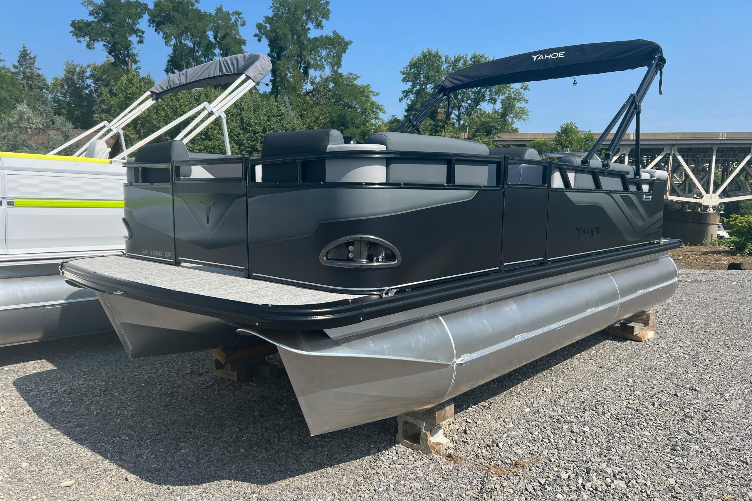2026 Tahoe Pontoon 1980 CRUISE