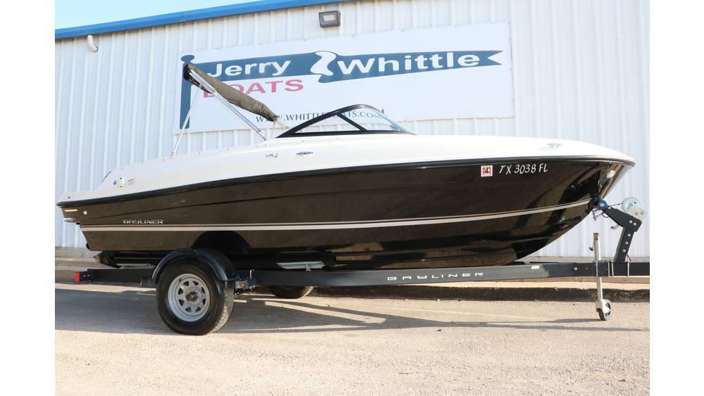2019 Bayliner VR4