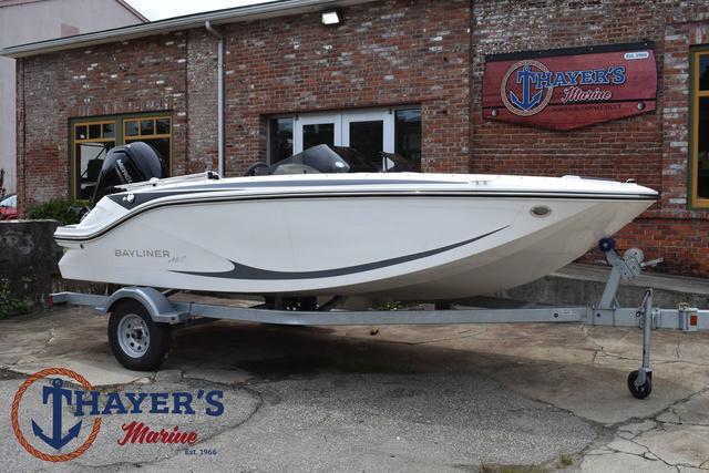 2025 Bayliner M17