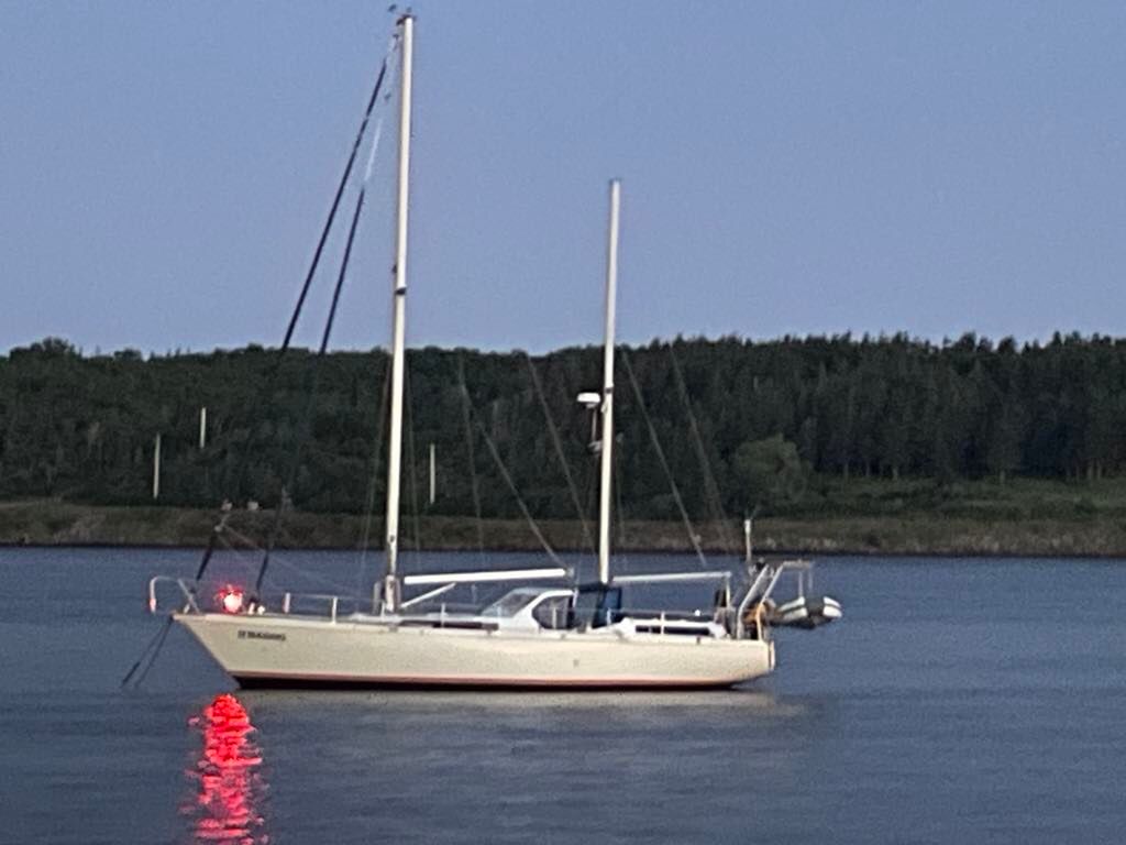 1983 Amel Maramu