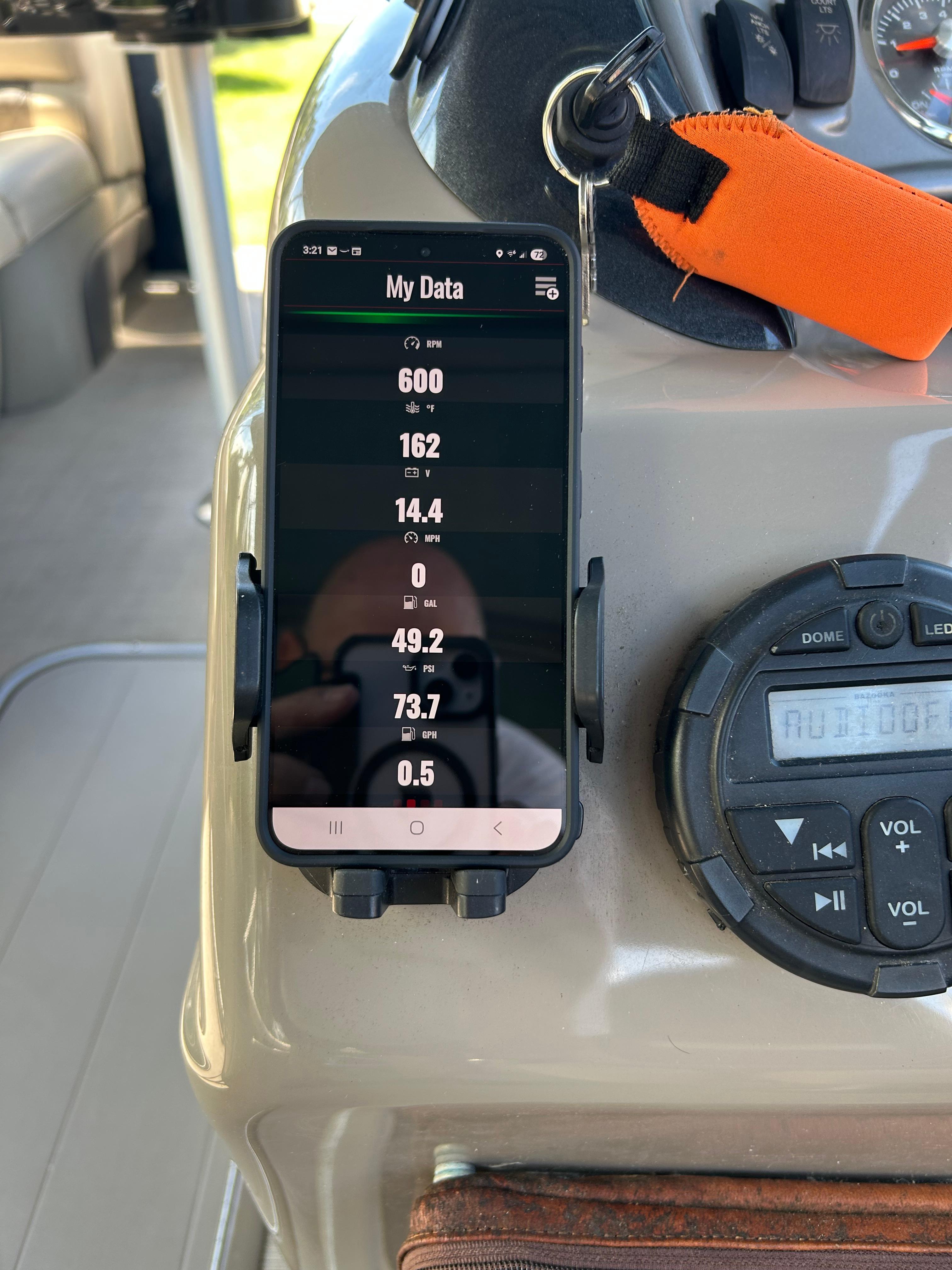 2020 Sun Tracker Party Barge 22 XP3