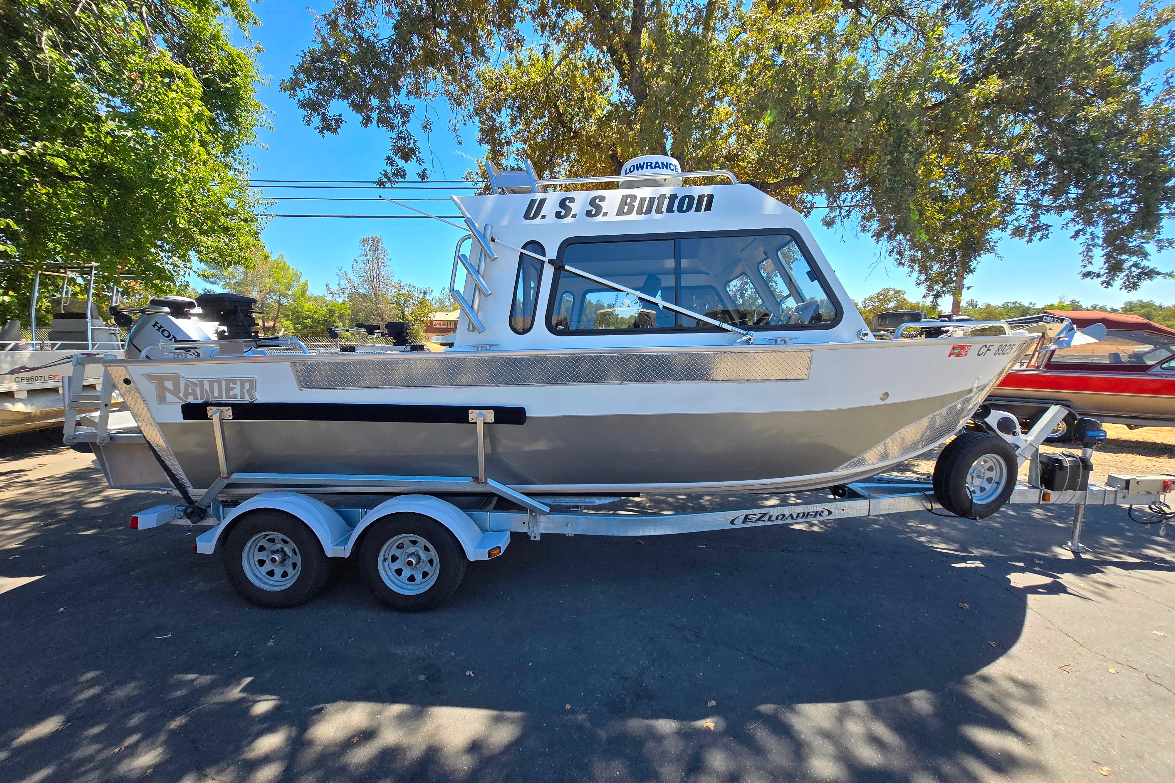 2021 Raider 210.Explorer