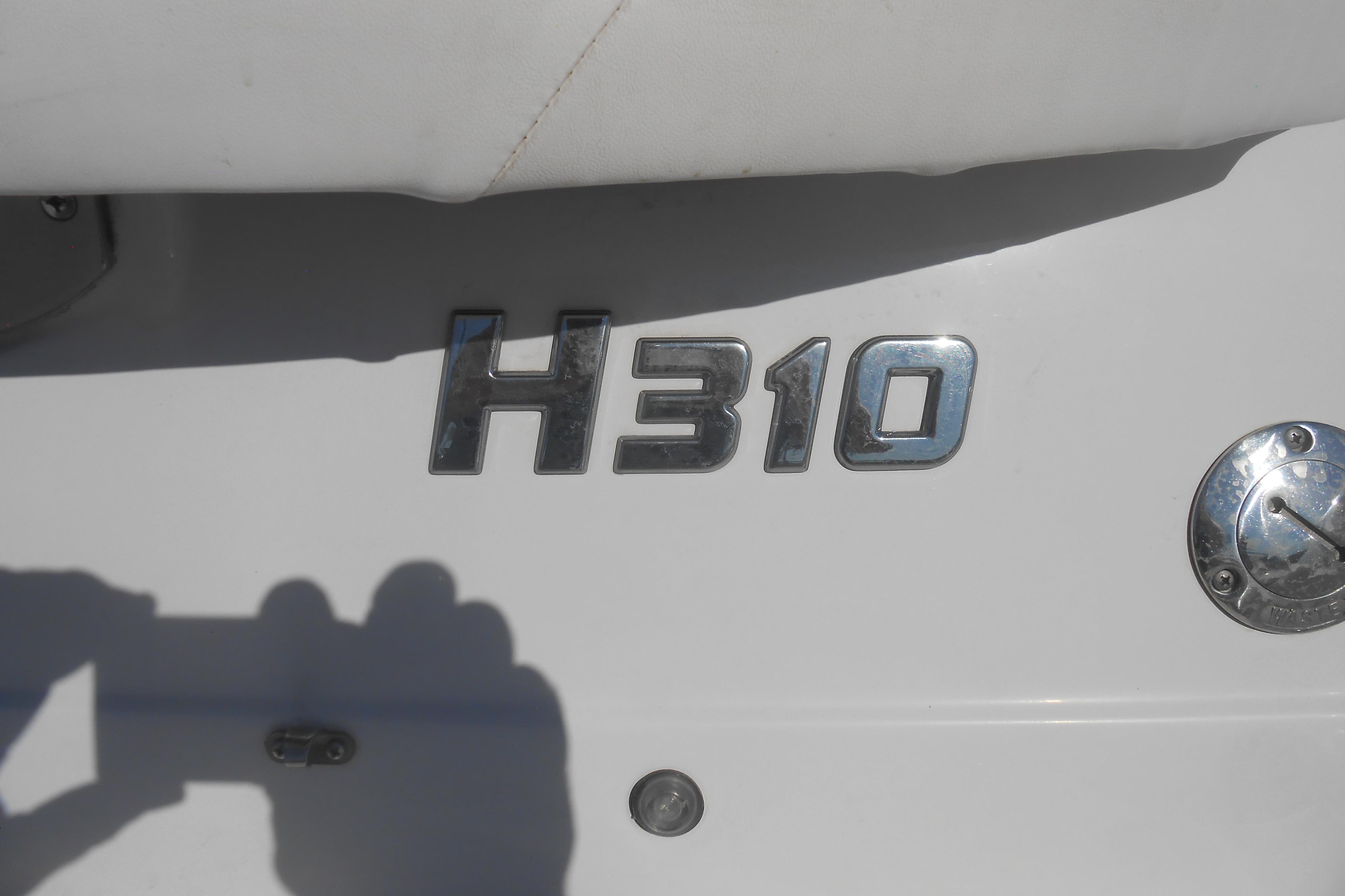 2008 Four Winns H Series H310