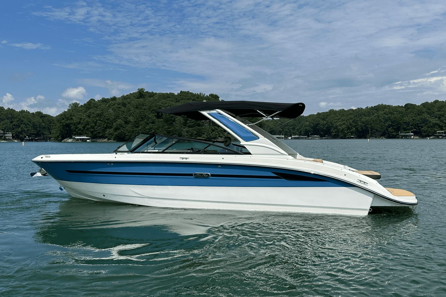 Sea Ray SDX 270 Surf