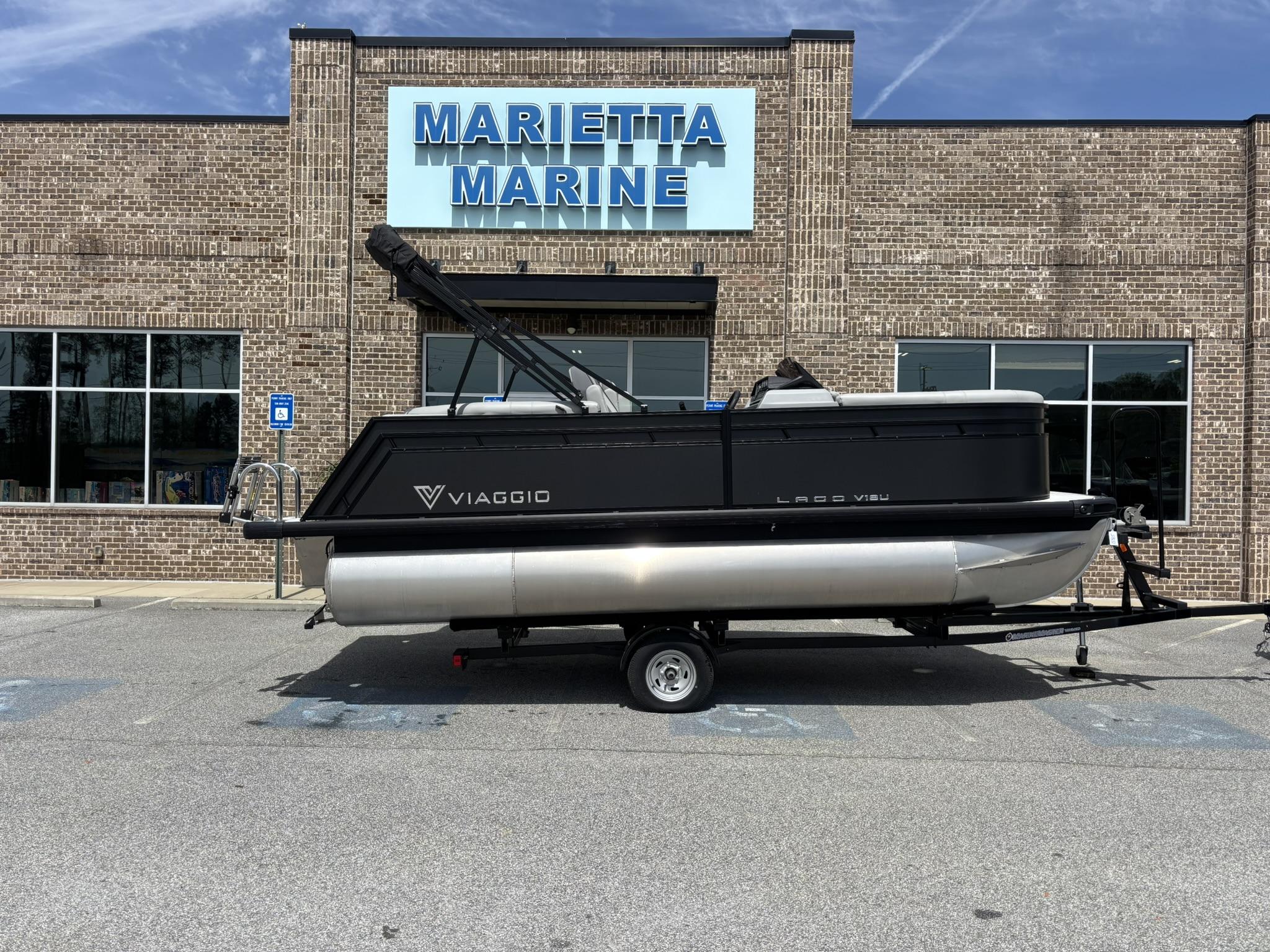 2025 Viaggio V 18U Bi-Toon w/Mercury 75ELPT - 75HP - 4-Stroke Engine