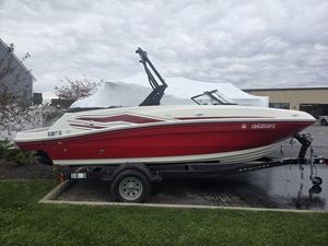 Bayliner VR5 Bowrider I/O