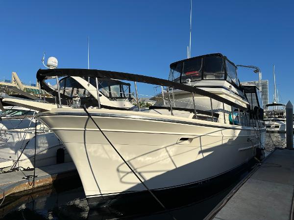 1987 Spindrift 46