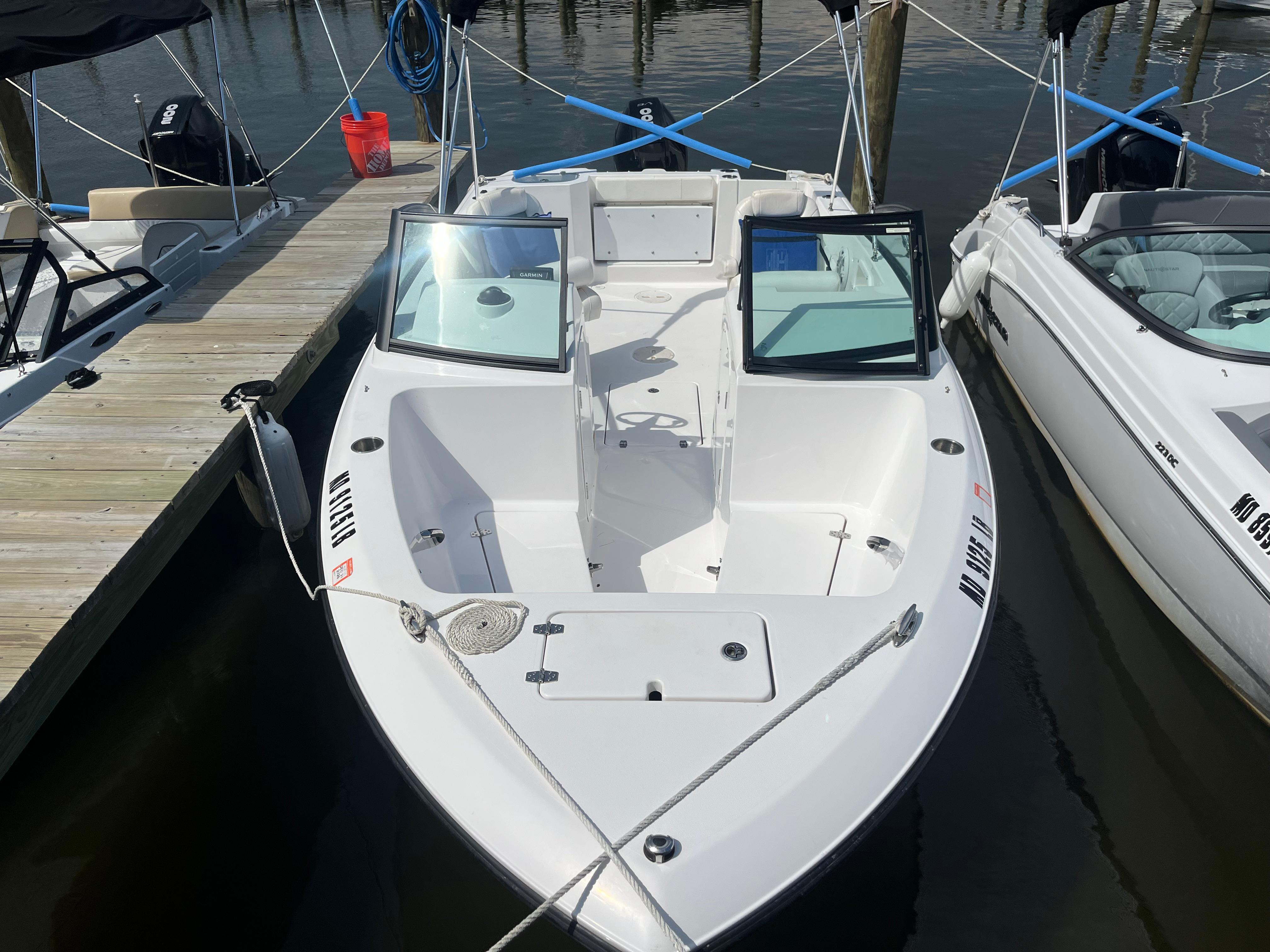 2024 Aquasport 2200 Dual Console