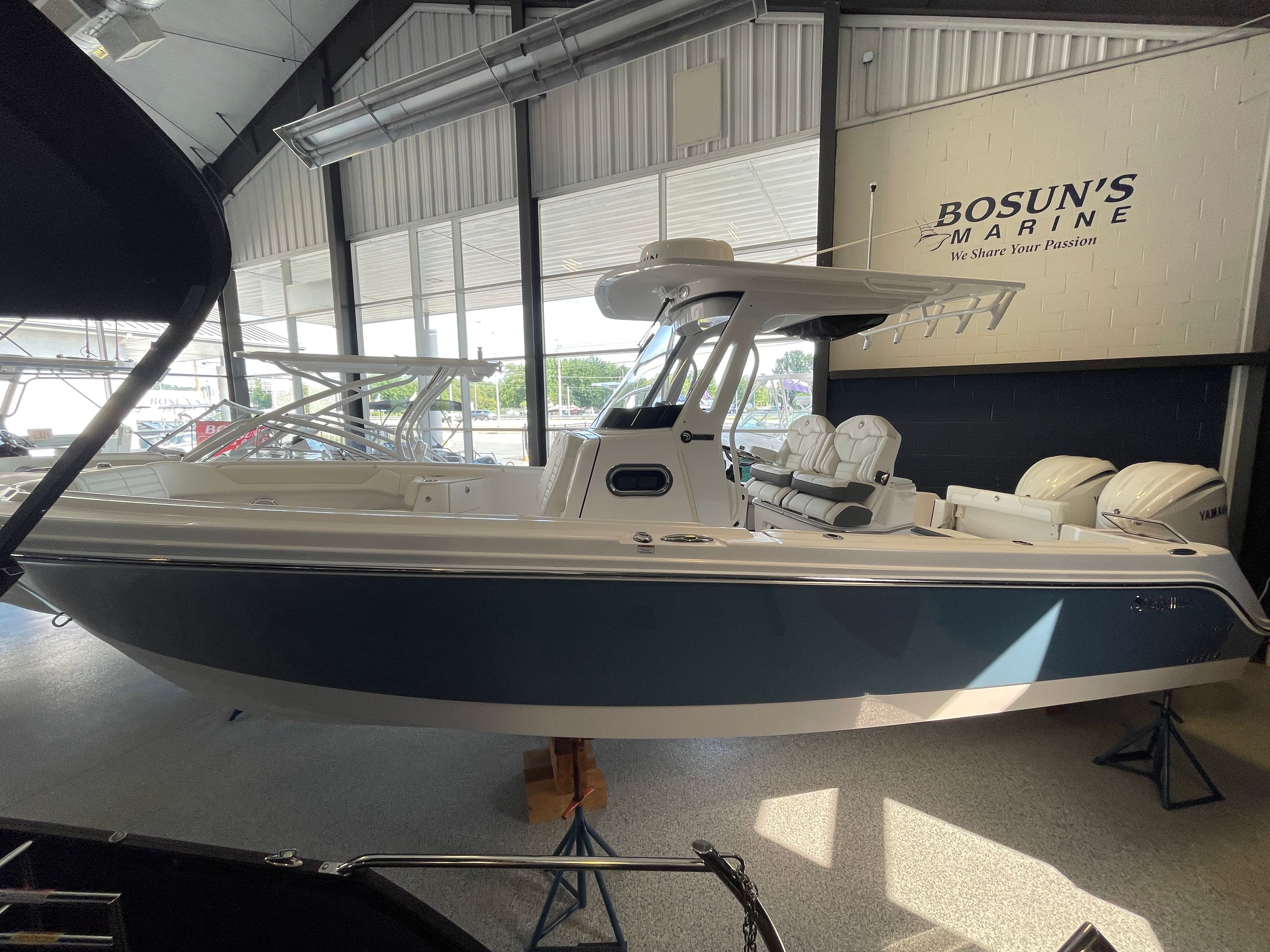 2025 Edgewater 262 CC