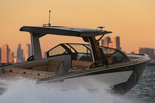2025 Aviara AV32 I/O