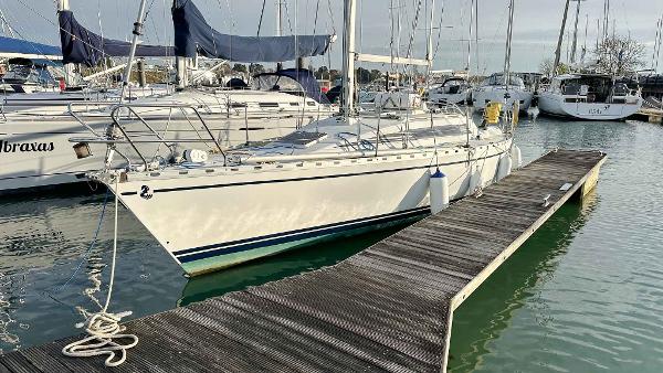 1985 Beneteau First 32.5