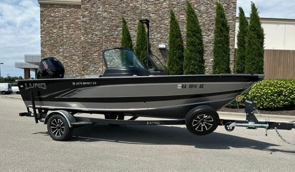 2023 Lund 1875 Impact XS Sport