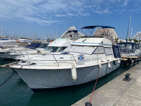 Marine Projects PRINCESS 38 FLY