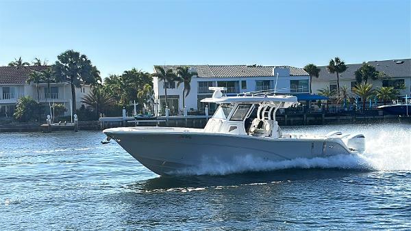 2020 Sea Fox 368 Commander