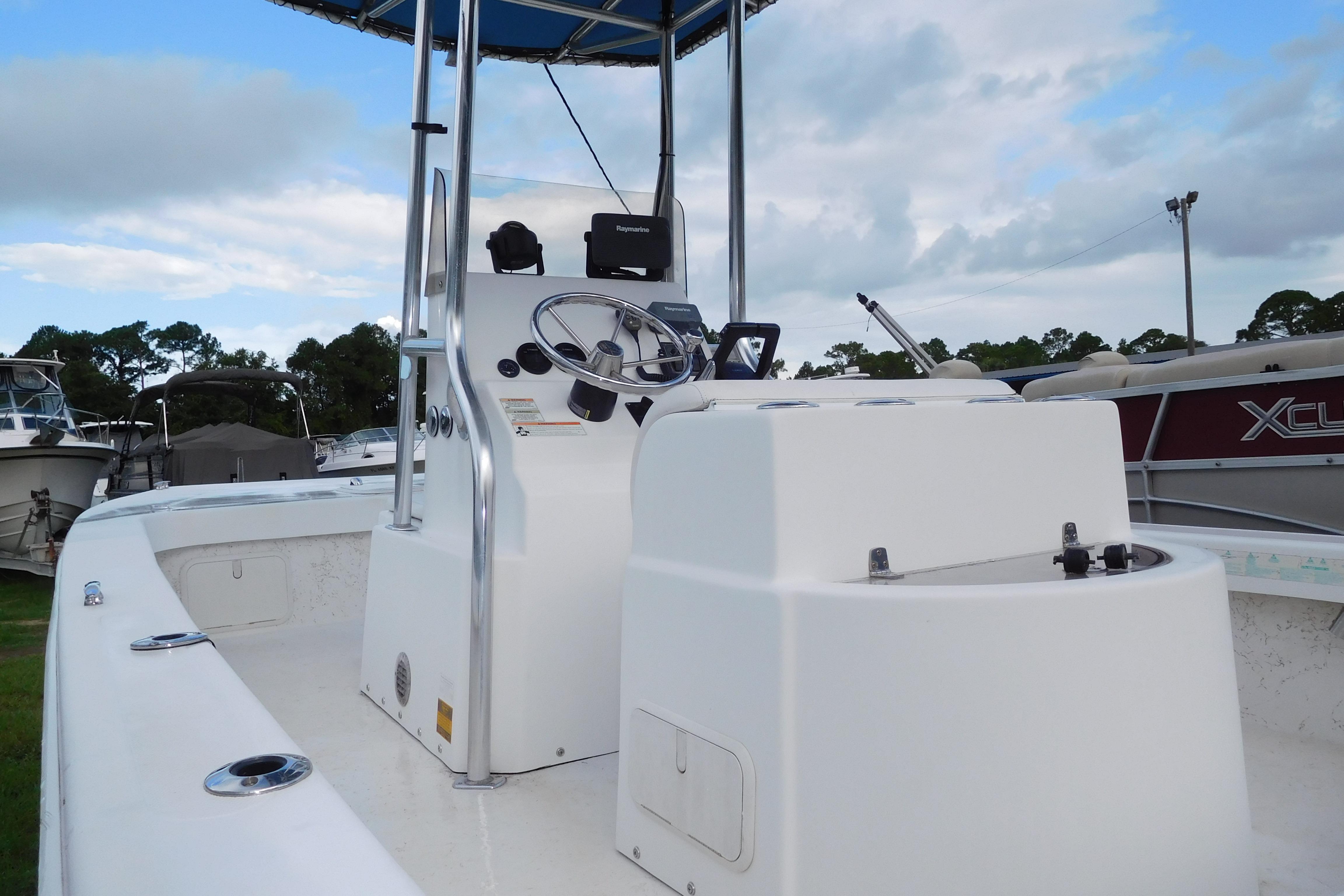 2013 Twin Vee 20