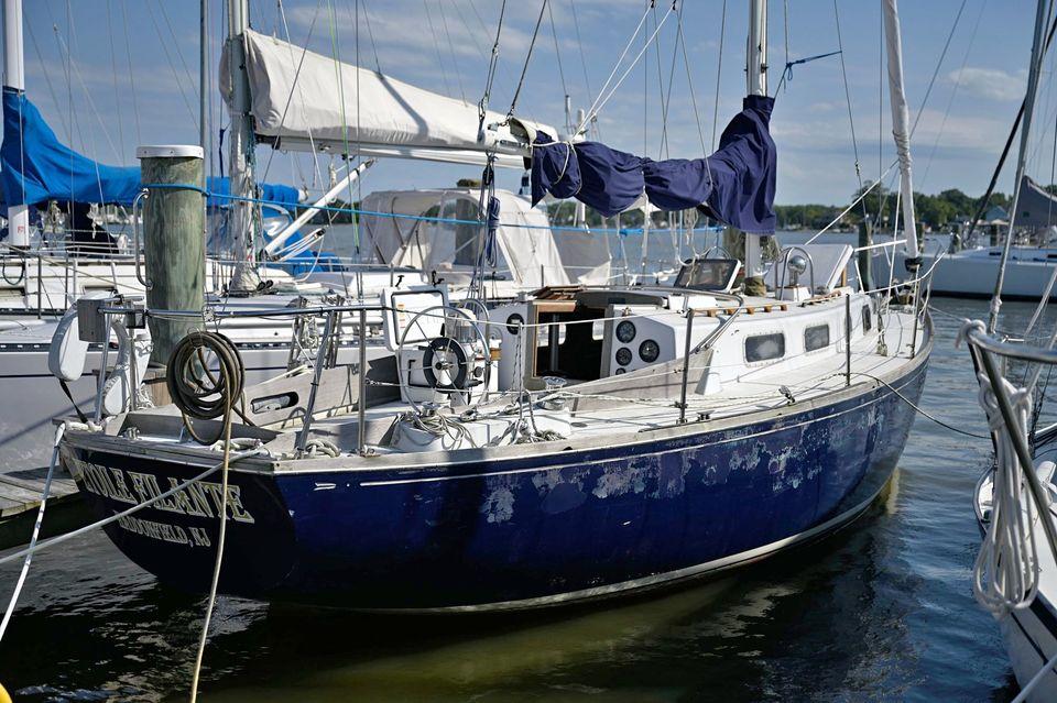 1978 tartan 34c sailboat