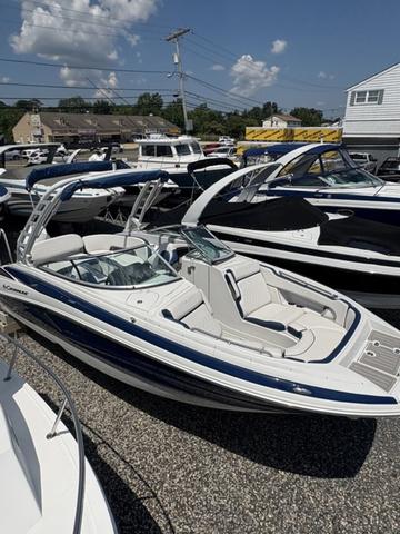 2025 Crownline Eclipse E260 XS