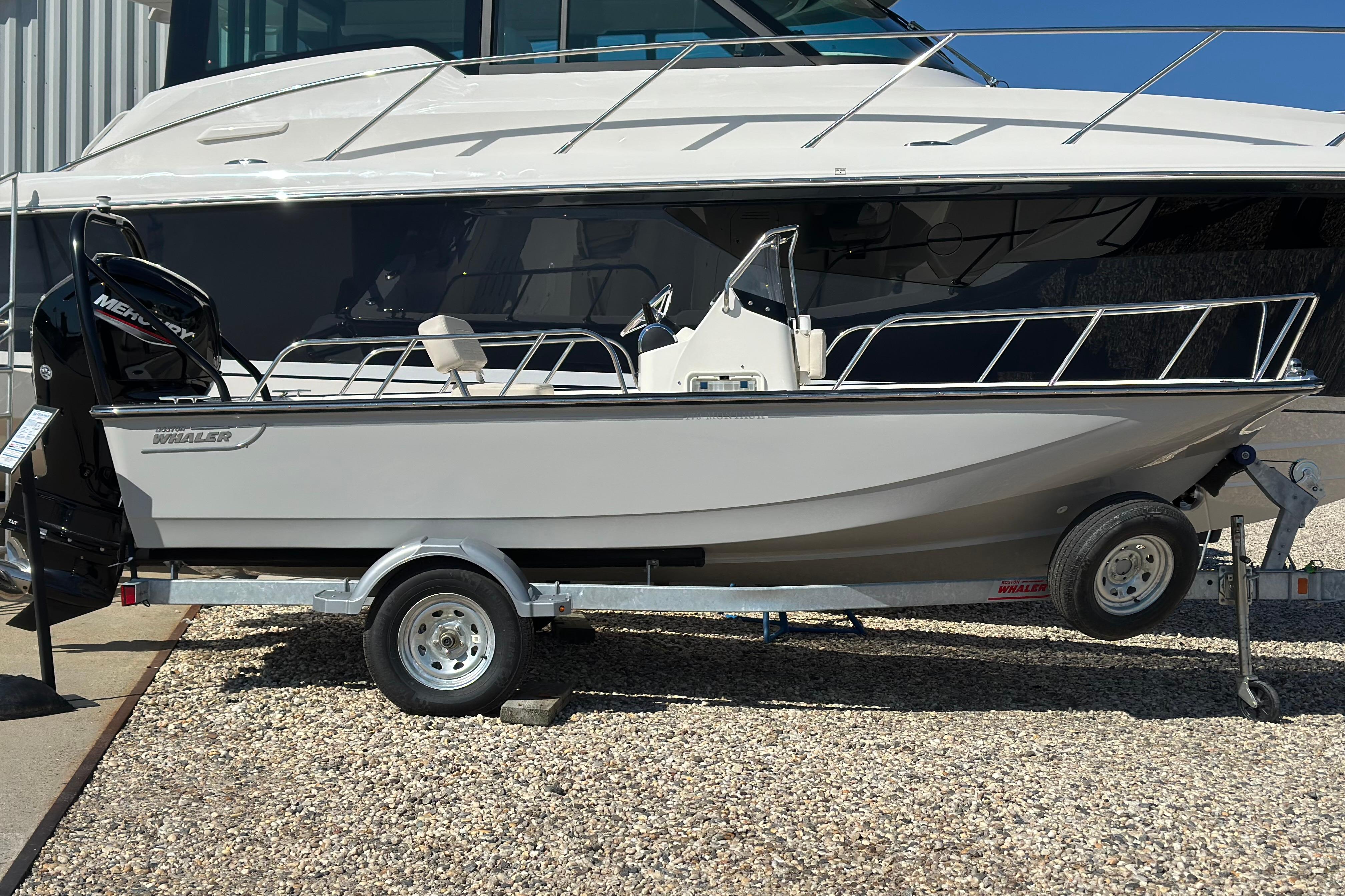 2026 Boston Whaler 170 Montauk