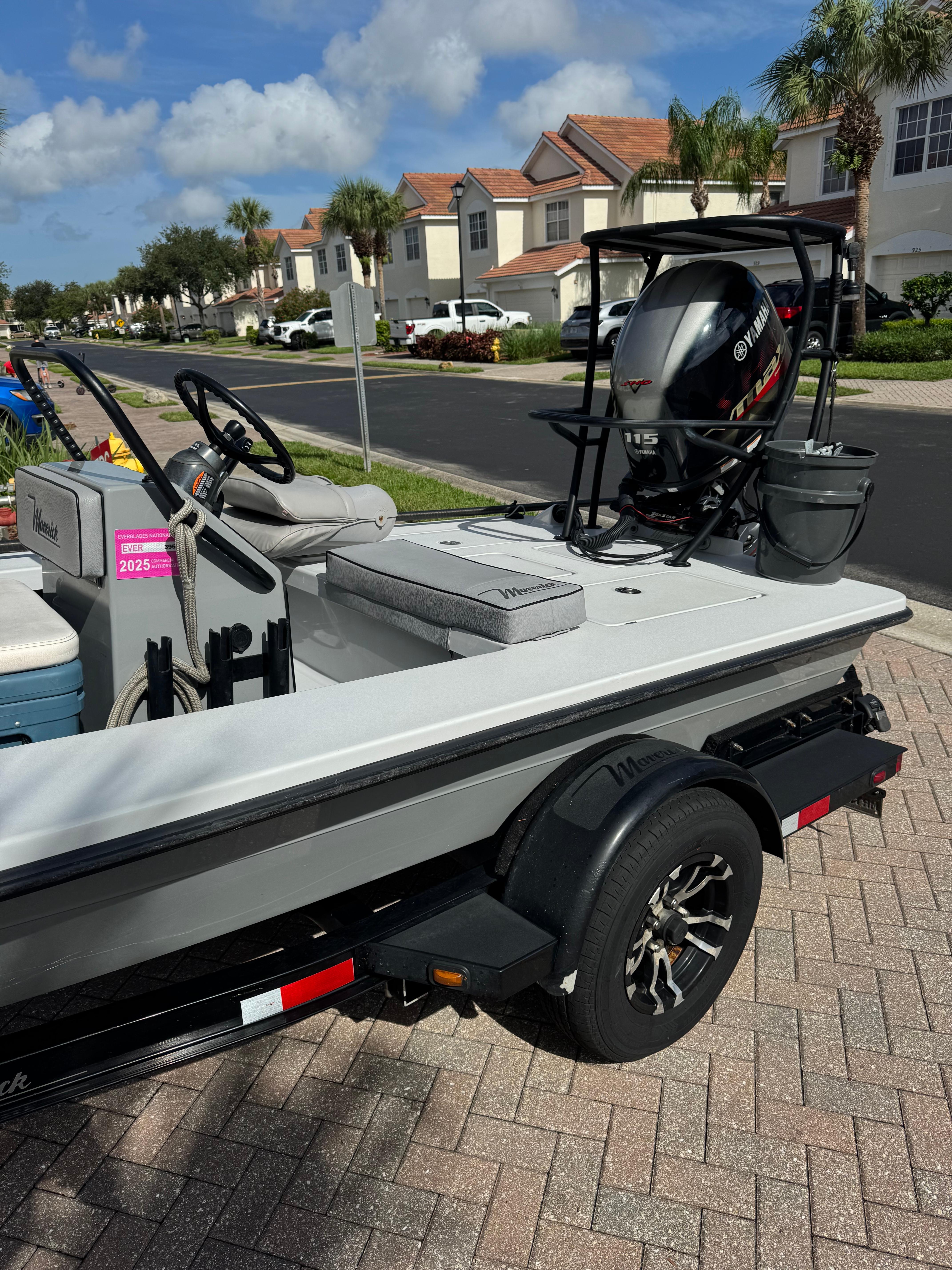 2023 Maverick 17 HPX-V