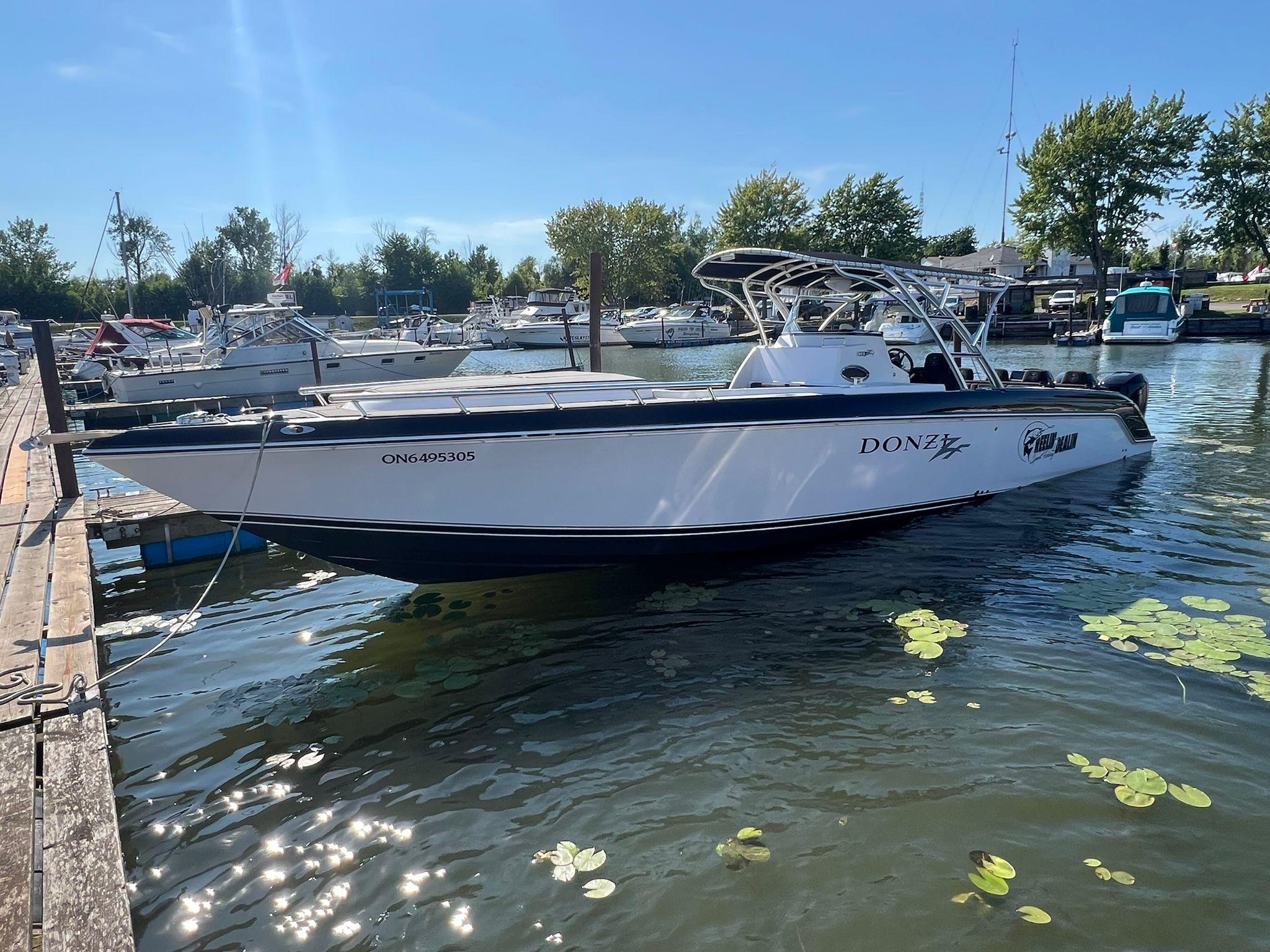 2006 Donzi 38 ZFX