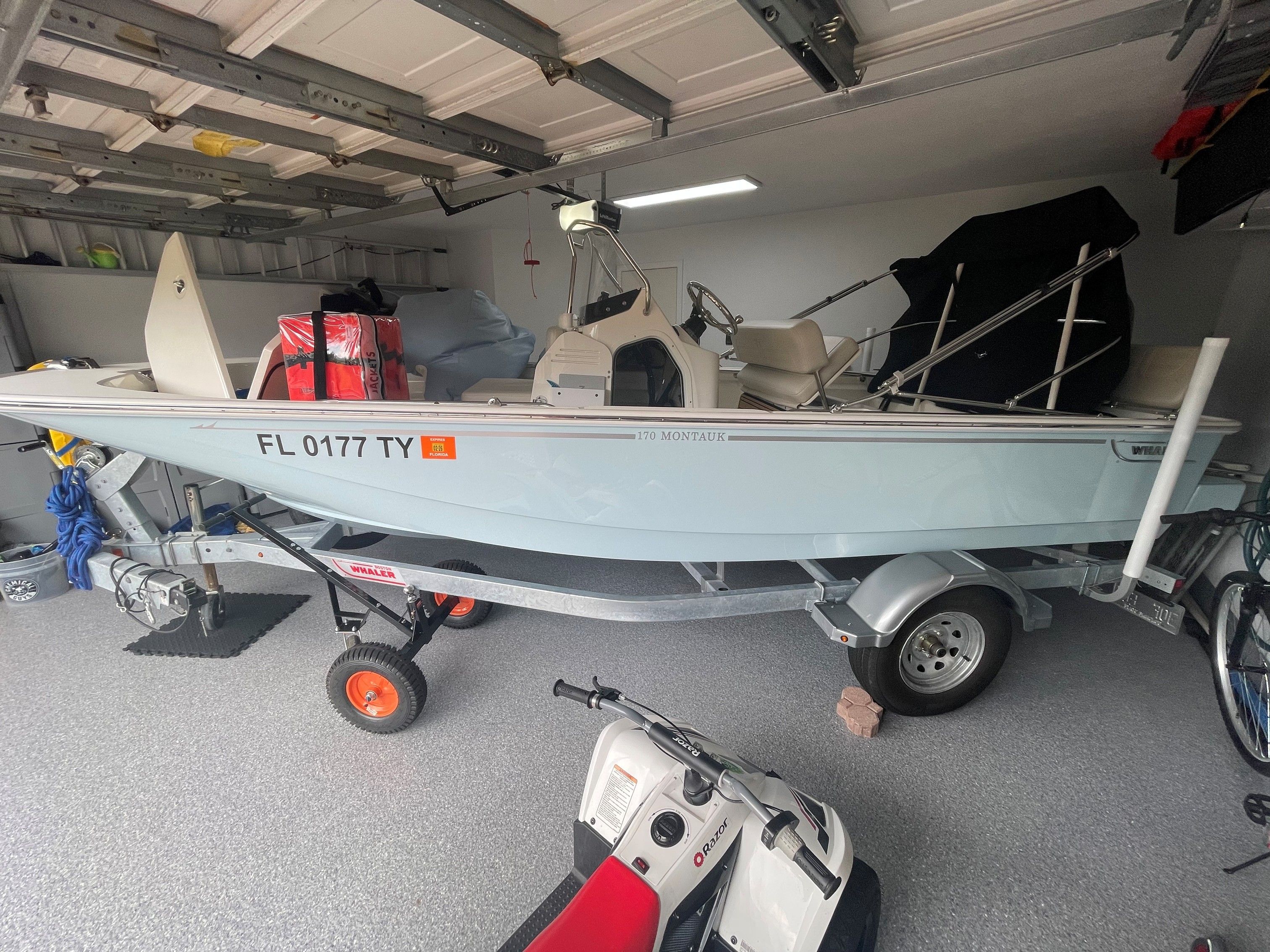 2025 Boston Whaler 170 Montauk