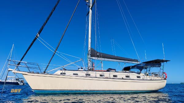 Island Packet 45