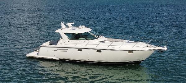 2005 Tiara Yachts 4400 Sovran
